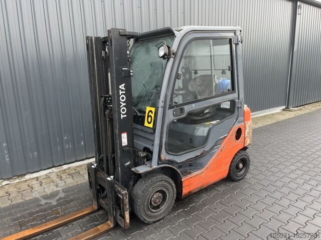 Treibgasstapler Toyota 8FGF15