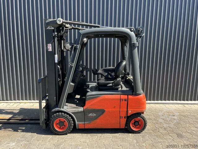 Stivuitor electric cu 4 roți Linde E16P-02