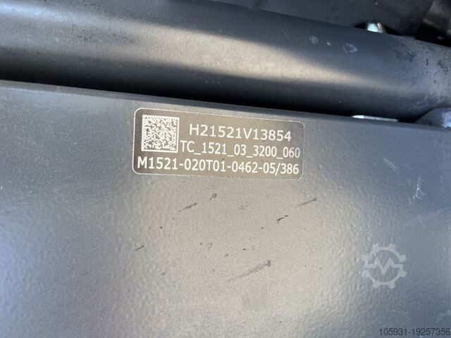 Stivuitor electric cu 4 roți Linde E16P-02