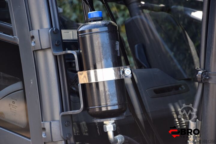 Forklift Linde X30-01 Li ion 5 Hydr. valves