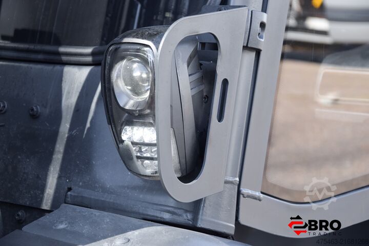 Forklift Linde X30-01 Li ion 5 Hydr. valves