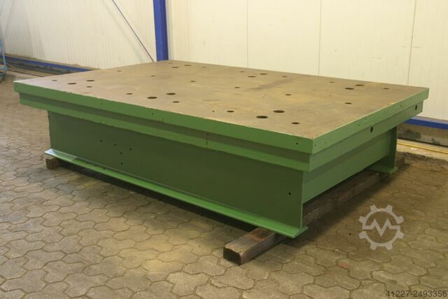 Clamping plate with holes unbekannt 3012/2010/H710 mm