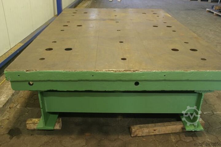Clamping plate with holes unbekannt 3012/2010/H710 mm