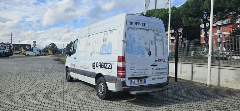 Furgon blaszak Mercedes-Benz SPRINTER 310 CDI T26-114