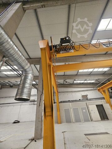 Dubbelligger bovenloopkraan 30ton Darusín / Street 30ton 9,3m span 12,5m crane runway