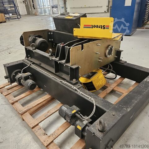 Dubbelligger bovenloopkraan 30ton Darusín / Street 30ton 9,3m span 12,5m crane runway