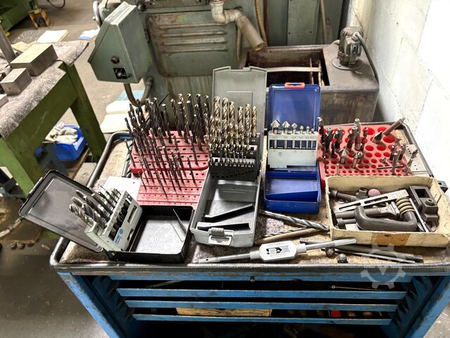 Carro de taller con contenido Workshop Trolley with Contents