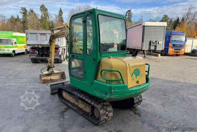 Chain excavator YANMAR B37-2A 3x Schaufeln