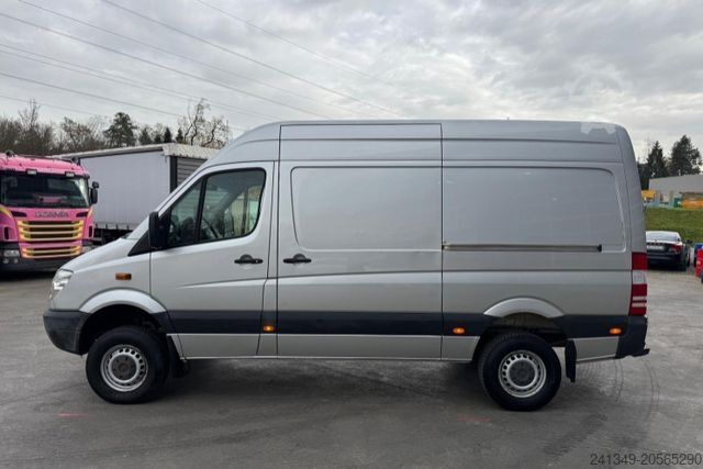 Fourgon MERCEDES-BENZ Sprinter 316CDI 4x4