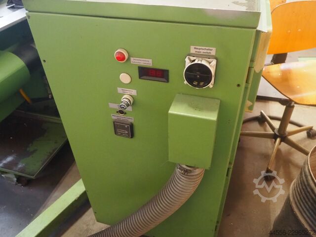 CNC univerzalna glodalica Maho MH700 C
