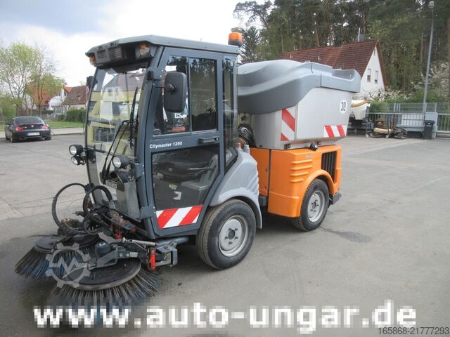 Spazzatrice stradale Hako Citymaster CM1250 Kehrmaschine 4x4  Knic