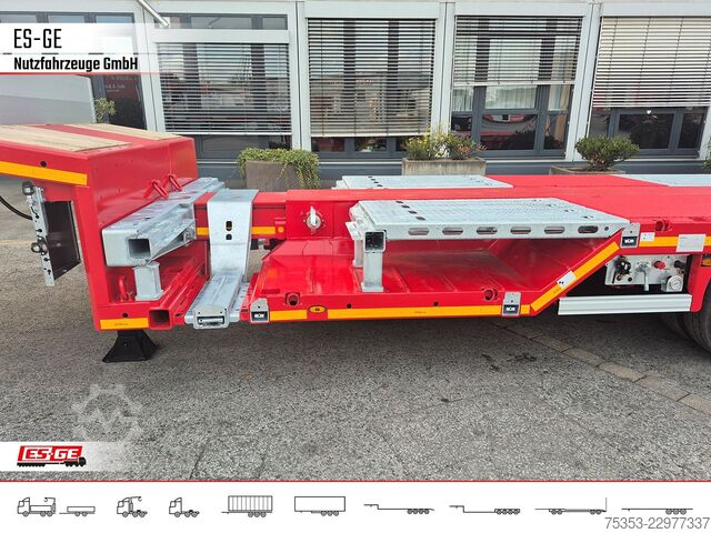 Ημιρυμουλκούμενο χαμηλής φόρτωσης FAYMONVILLE MAX Trailer MAX100 Semi-Tieflader Radmulden