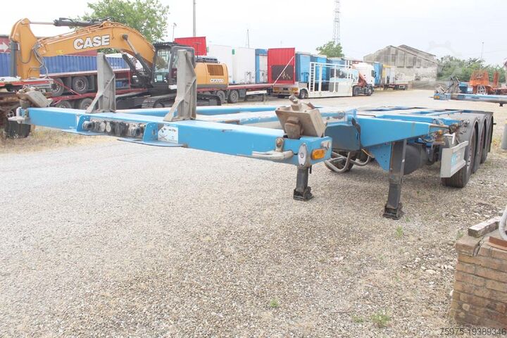 Semirremolque con caja móvil dtec semirimorchi portacontainer allungabili