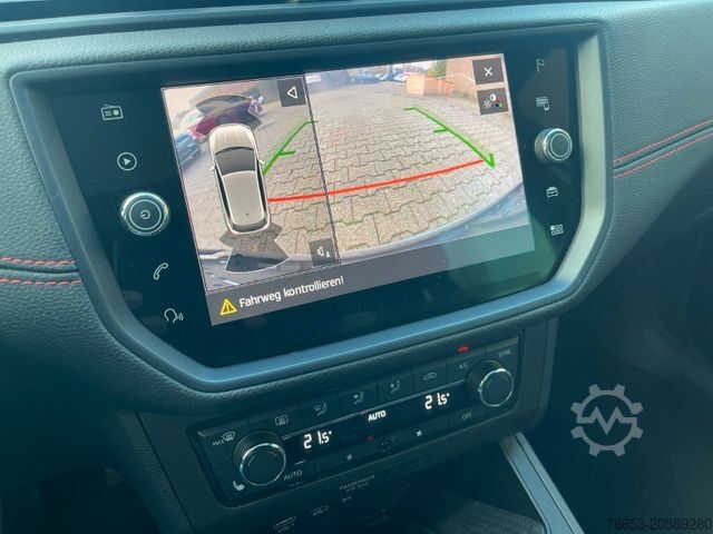 Furgão SEAT Ibiza 85kw FR*DSG*LED*Alcant.*PANO*Navi*Kamera