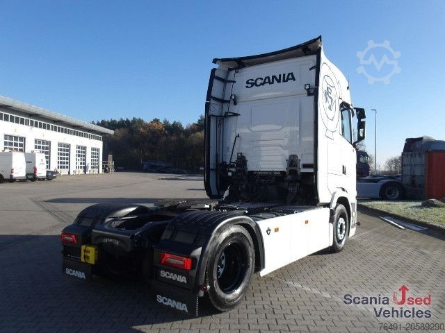 Tractora standard Scania S 530 A4x2NB / V8 / Leder / LED / Navi