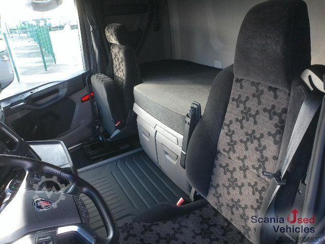 Tractora standard Scania R 460 A4x2NA Kipphydraulik