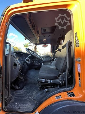 Tre-vejs tippevogn MERCEDES-BENZ Atego 821 K