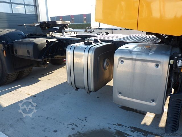 Standard trækkerunit DAF XG+ 530 Skylight/Intarder/Hydr./PTO/Alcoa/257tkm