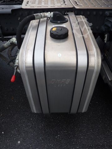 Standard trækkerunit DAF XG+ 530 Skylight/Intarder/Hydr./PTO/Alcoa/257tkm