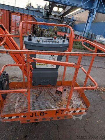 Knikarm werkplatform *Sonstige JLG Lift // E450AJ // Elektro