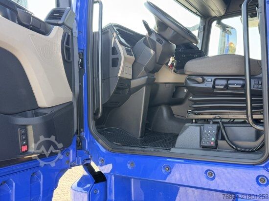 Standardni tegljač MAN TGX 4X2 470 RETARDER EURO 6 MAN TIPMATIC