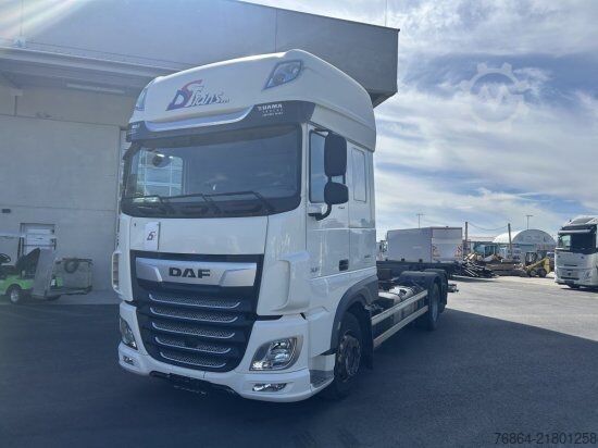 Φορτηγό εναλλασσόμενου αμαξώματος DAF XF 480 FAR BDF EURO 6 LIFTACHSE, RETARDER