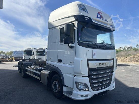 Φορτηγό εναλλασσόμενου αμαξώματος DAF XF 480 FAR BDF EURO 6 LIFTACHSE, RETARDER