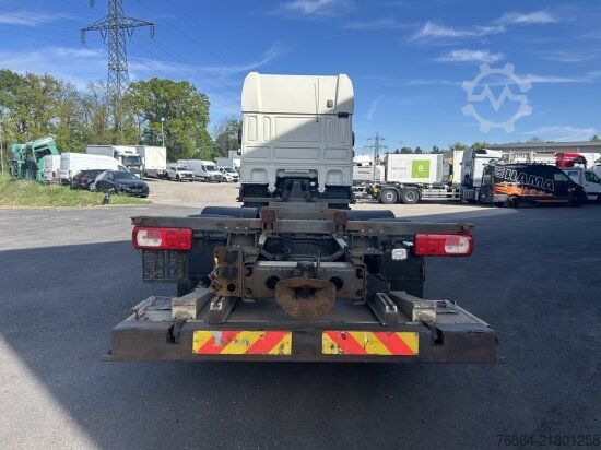 Φορτηγό εναλλασσόμενου αμαξώματος DAF XF 480 FAR BDF EURO 6 LIFTACHSE, RETARDER