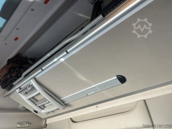 Φορτηγό εναλλασσόμενου αμαξώματος DAF XF 480 FAR BDF EURO 6 LIFTACHSE, RETARDER