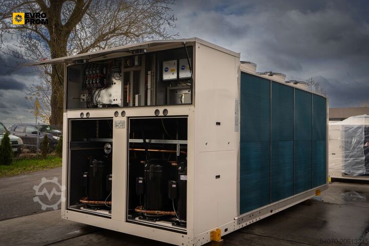 Kylare New Aircooled chiller CLIVET WSAT XEM 120.4 330.4 KW. 2025 yom