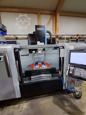 Vertikal bearbetningscentrum Hurco VM 30 i