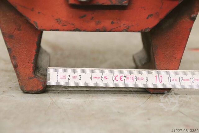 Materiale grab 1,000 kg unbekannt B04-Z10-1