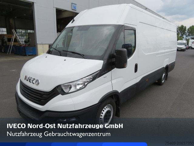 Højt tag varevogn IVECO 35S16V