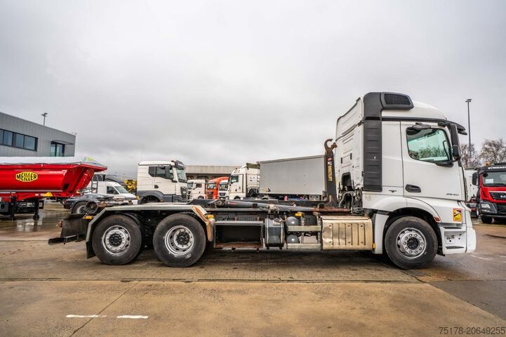 Haakarmsysteem MERCEDES ACTROS 2540 +MULTILIFT XP 20-56