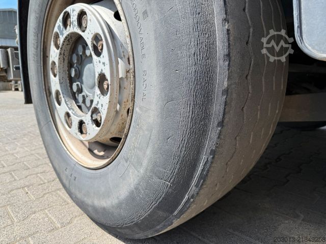 Vakuumtankbil MERCEDES-BENZ 2643 6x2 Kanalreiniger Kombi MÜLLER
