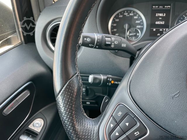 Miniautocarro MERCEDES-BENZ Vito 119 CDI Tourer Select 4x4/ 7 Sitze/ 2x AC