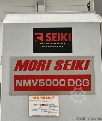 Vijfassig verticale bewerkingscentrum Mori Seiki NMV5000DCG