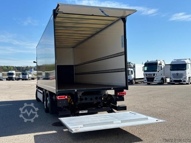 Φορτηγό κουτί (κουρμπαριστό)  eActros 400 L