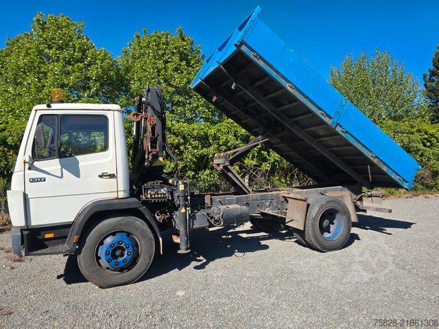 Ανατρεπόμενο φορτηγό MERCEDES-BENZ Ecoliner 1317 / Kipper - Kran Hiab 090