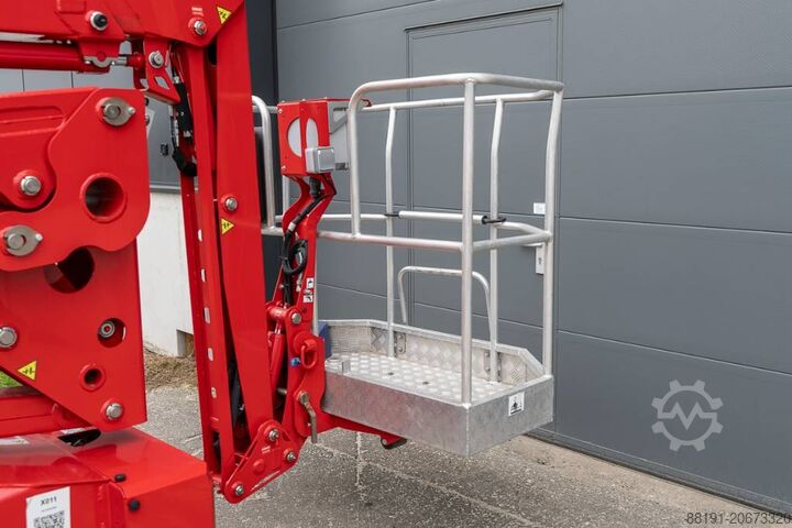 Mafsallı teleskopik çalışma platformu CMC S 19 N