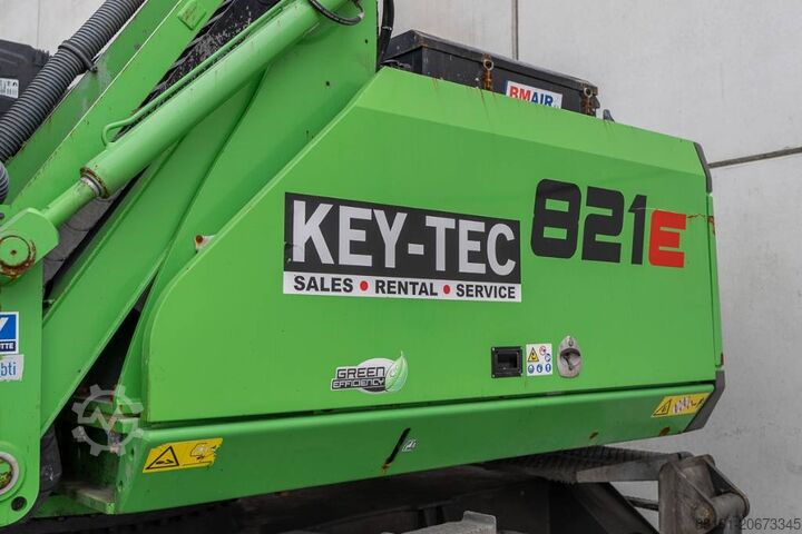 Radbagger Sennebogen 821 E