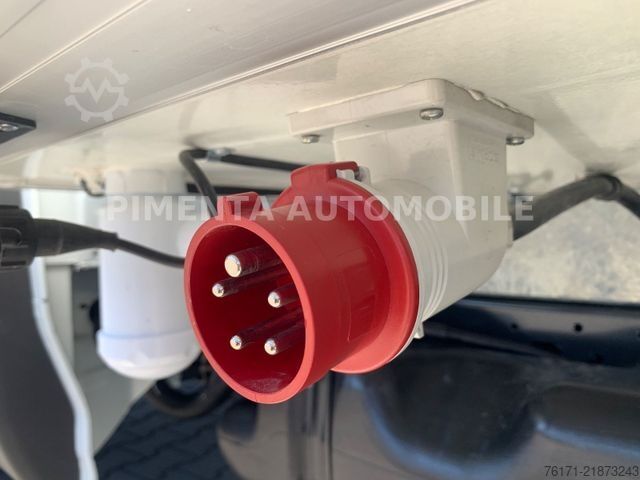 Autoutilitară frigorifică IVECO Daily 70C18A8P -20°C LUFTF AUT LBW ALU AHK NAVI