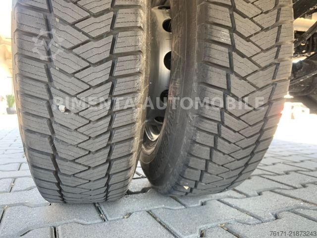 Autoutilitară frigorifică IVECO Daily 70C18A8P -20°C LUFTF AUT LBW ALU AHK NAVI