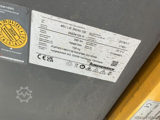 Elektrický 3kolový vysokozdvižný vozík Jungheinrich EFG215