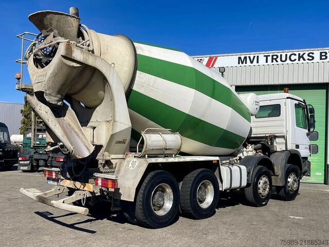 Blandare Mercedes-Benz Actros 3236 8X4 Manual SCHWING Stetter, 10 m3 G...