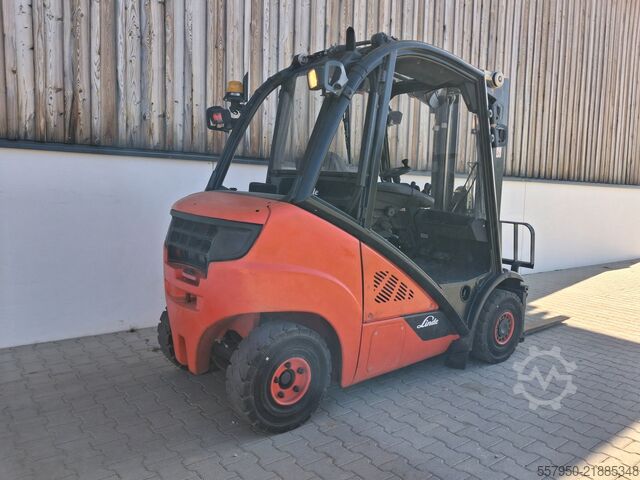 Gaffeltruck Linde H 25 Diesel Triplex Zinkenverstellgerät