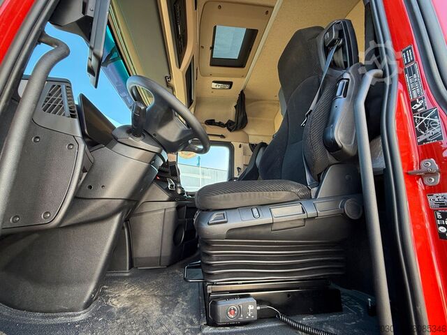 Standard dragbil MERCEDES-BENZ Actros 2148 4x2 SZM 2 Tank