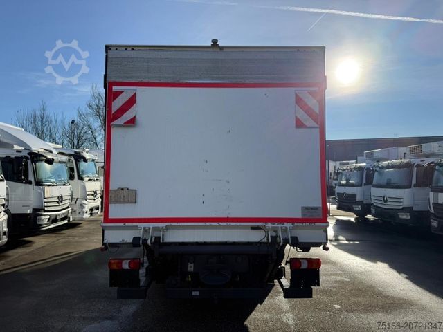 Camión caja MERCEDES-BENZ ATEGO 1224 L Koffer 7,85 m LBW 2 to.*2 X AHK
