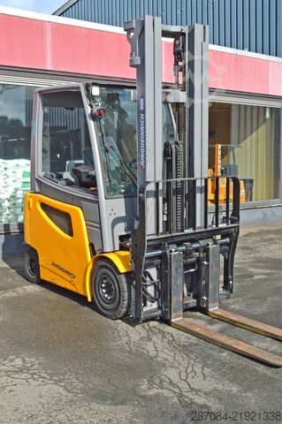 Gaffeltruck Jungheinrich EFG 425ks