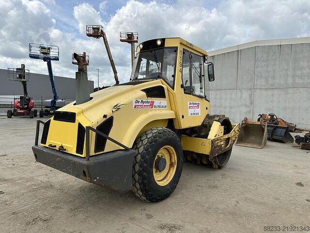 Glat rulle BOMAG BW177D-4
